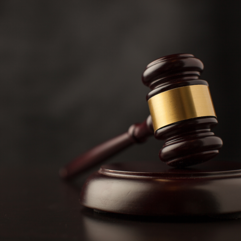 Gavel 3